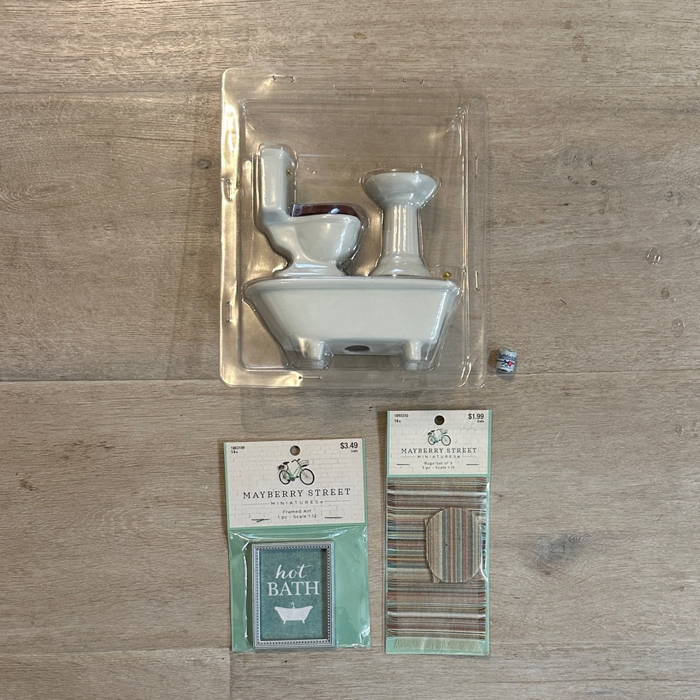 Mayberry Street Miniatures Bathroom Set